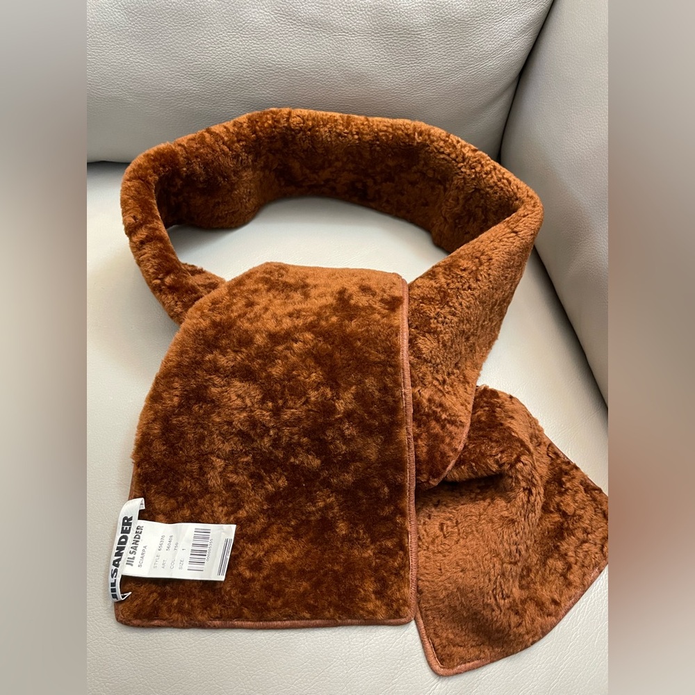 Jil Sander Rich Brown lambskin Fur scarf